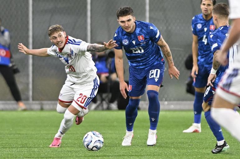 Faroe Islands vs Slovakia (01:45 – 03/10) | Xem lại trận đấu